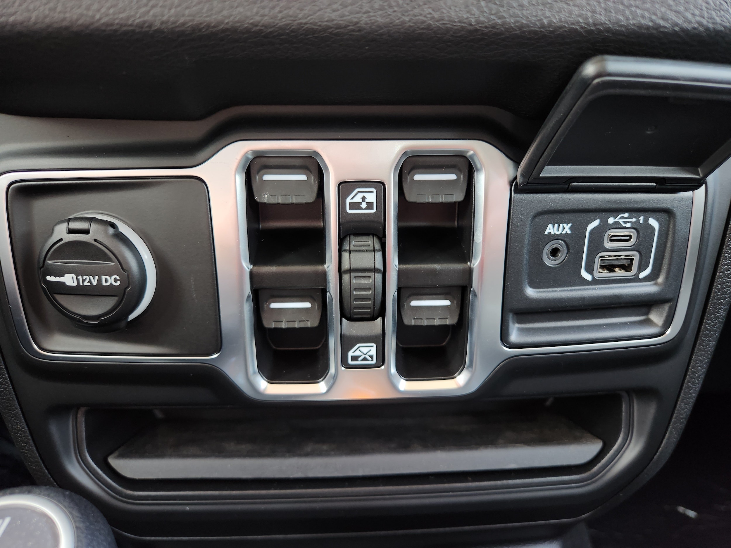 2025 Jeep Wrangler 4-Door Sport S - Photo 29