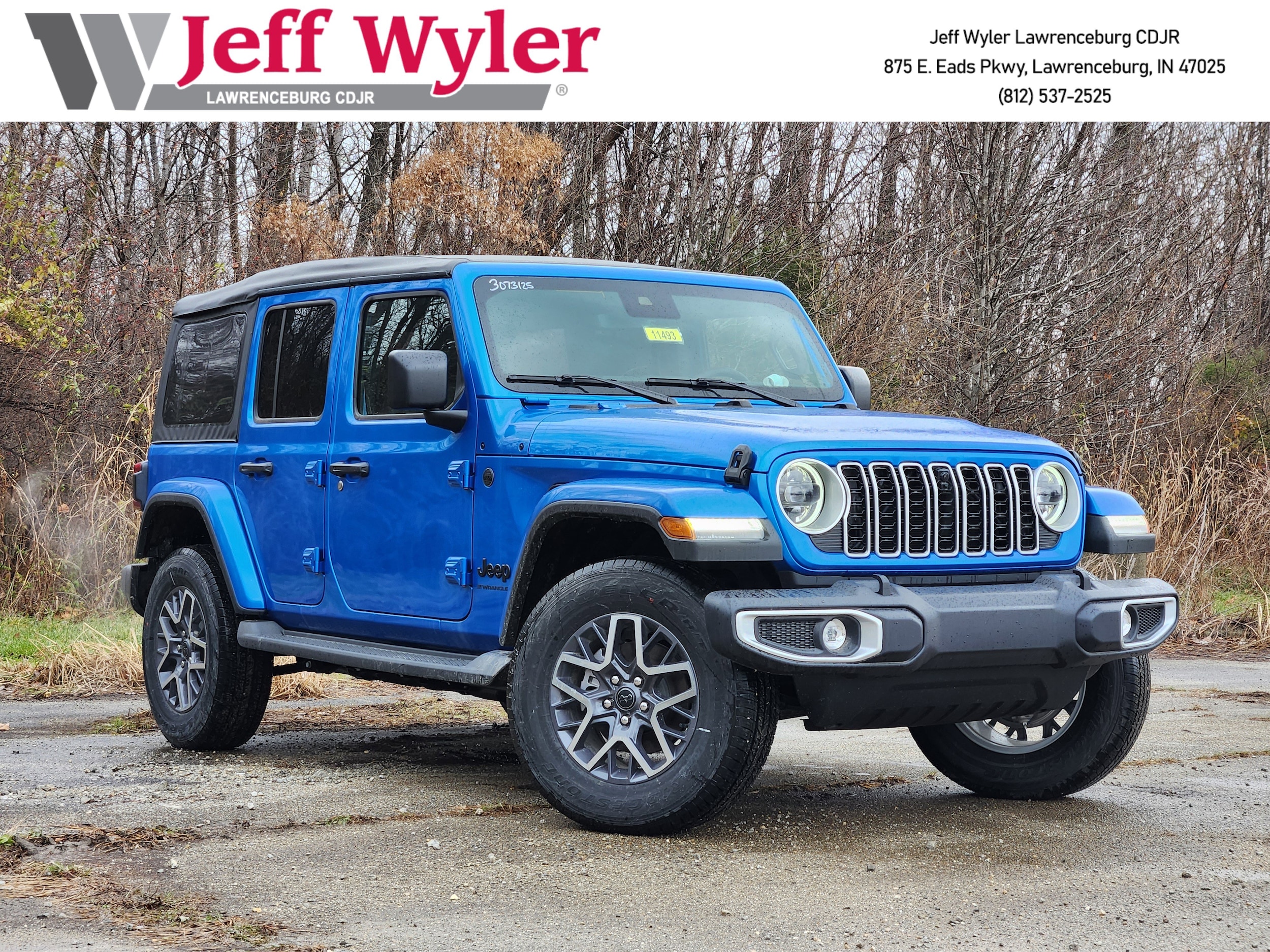 2025 Jeep Wrangler 4-Door Sahara's photo