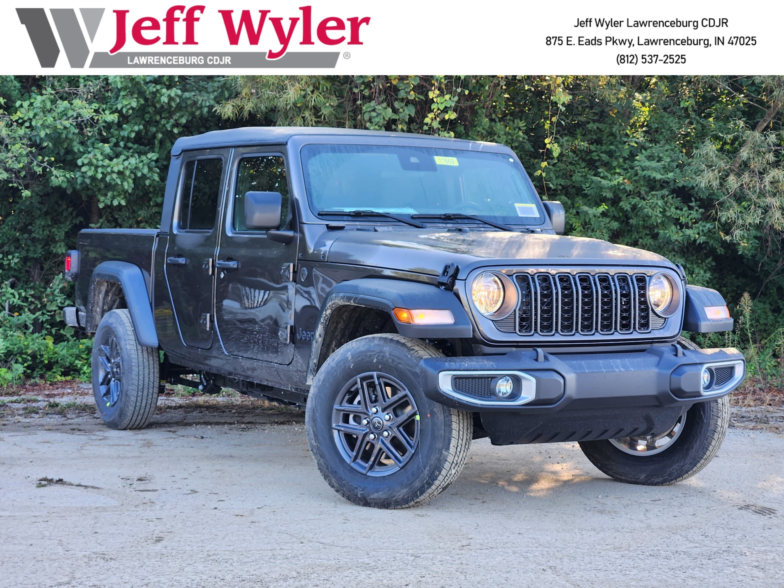 2025 Jeep Gladiator Sport S's photo