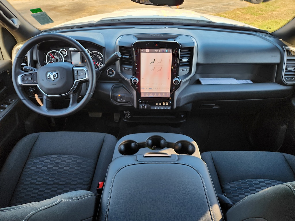 New 2026 Ram 3500 TRADESMAN CREW CAB 4X4 8' BOX Pickup