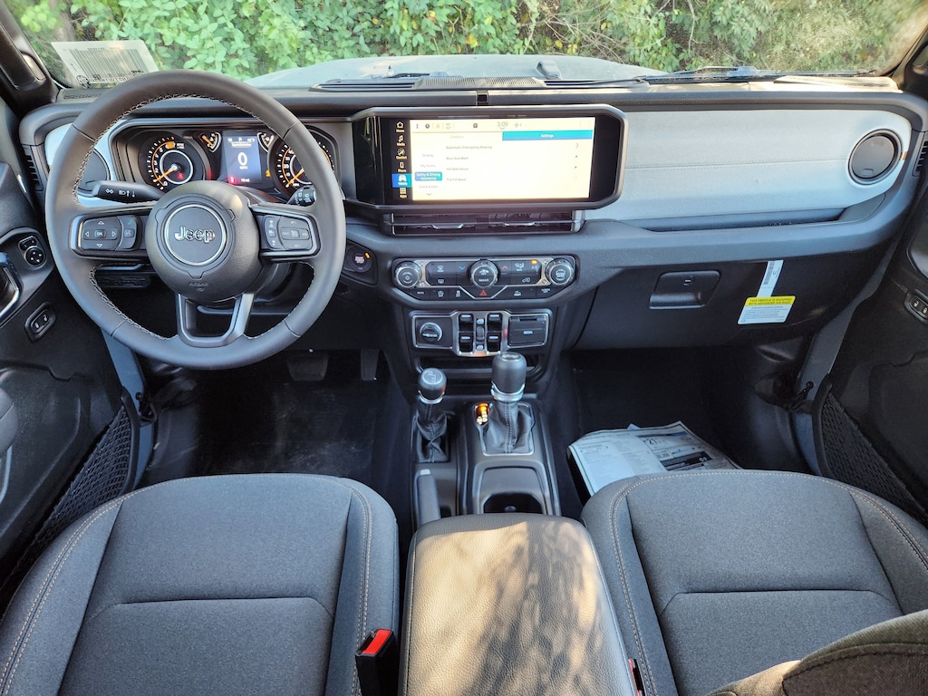 New 2026 Jeep Wrangler 4-DOOR SPORT S Sport Utility