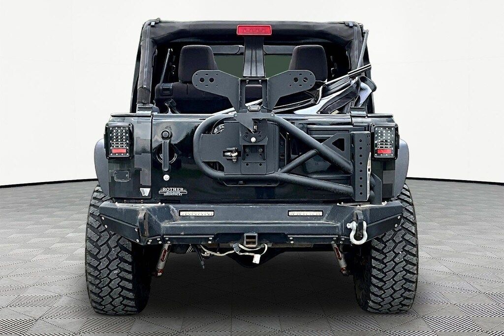Used 2013 Jeep Wrangler Unlimited 4WD 4dr Sport SUV