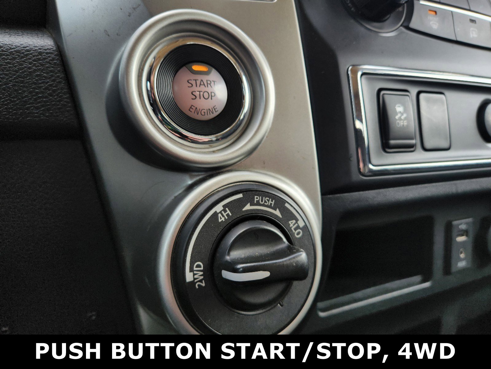 Used 2017 Nissan Titan SV with VIN 1N6AA1EJ3HN525655 for sale in Lawrenceburg, IN