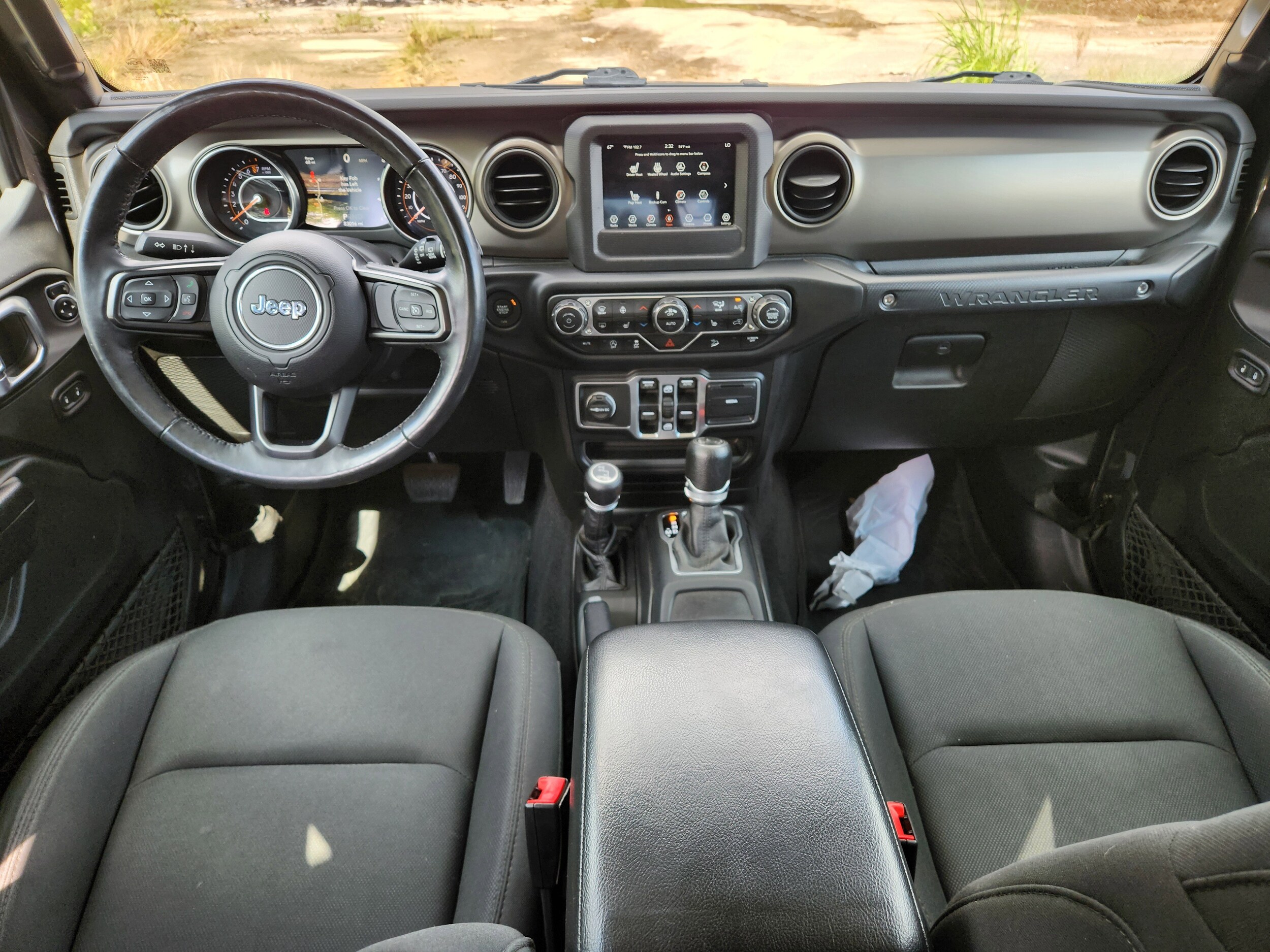 2018 Jeep Wrangler Unlimited Sport S photo 2