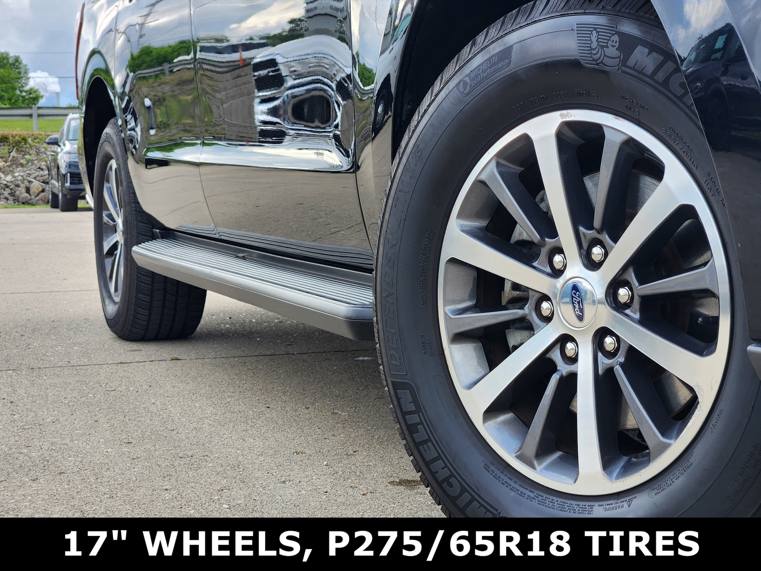 Used 2021 Ford Expedition XLT with VIN 1FMJK1JT4MEA71445 for sale in Lawrenceburg, IN