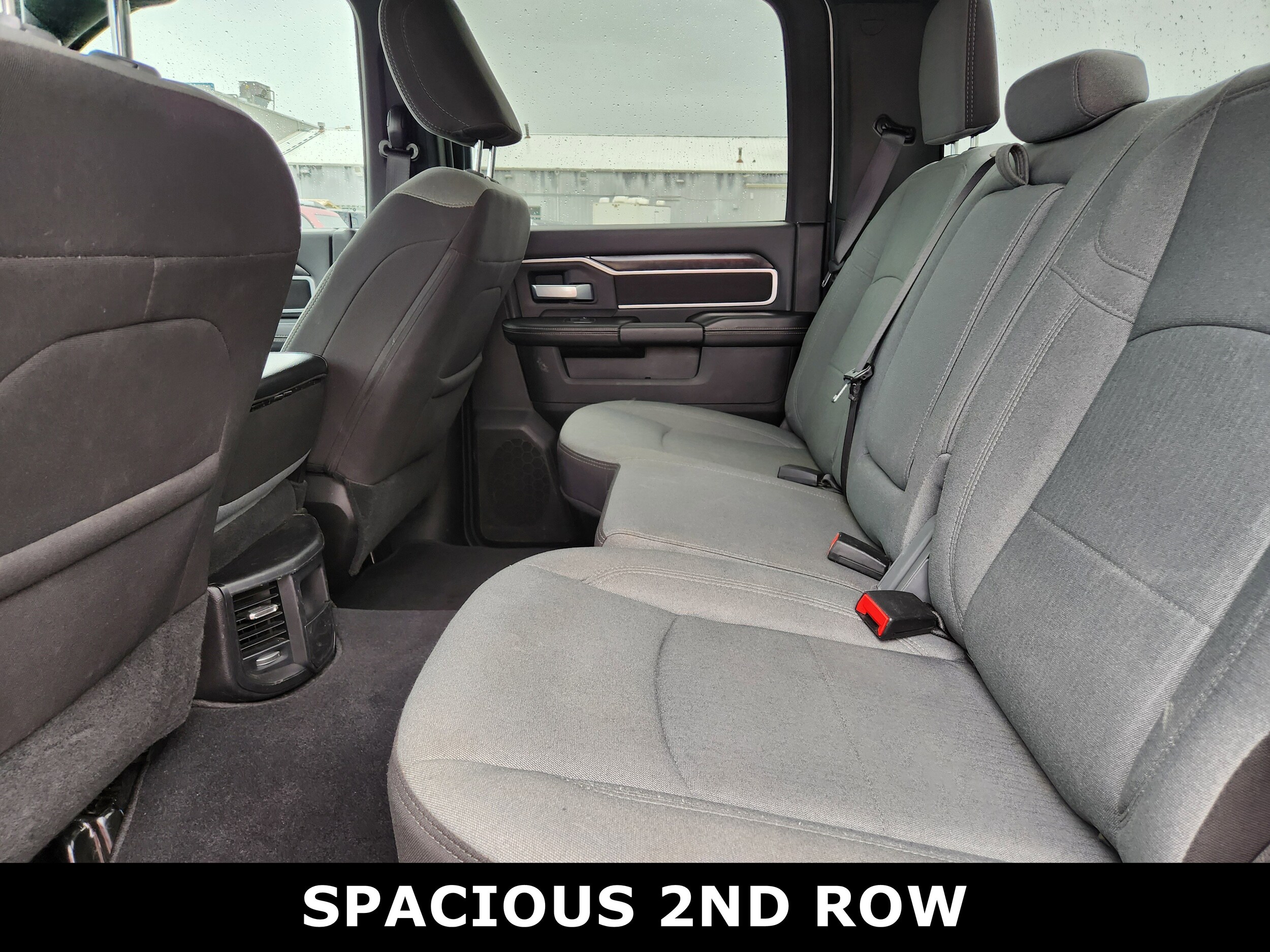 2024 Ram 2500 Big Horn photo 3