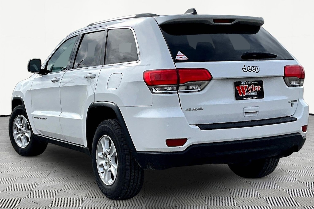 Used 2014 Jeep Grand Cherokee 4WD 4dr Laredo SUV