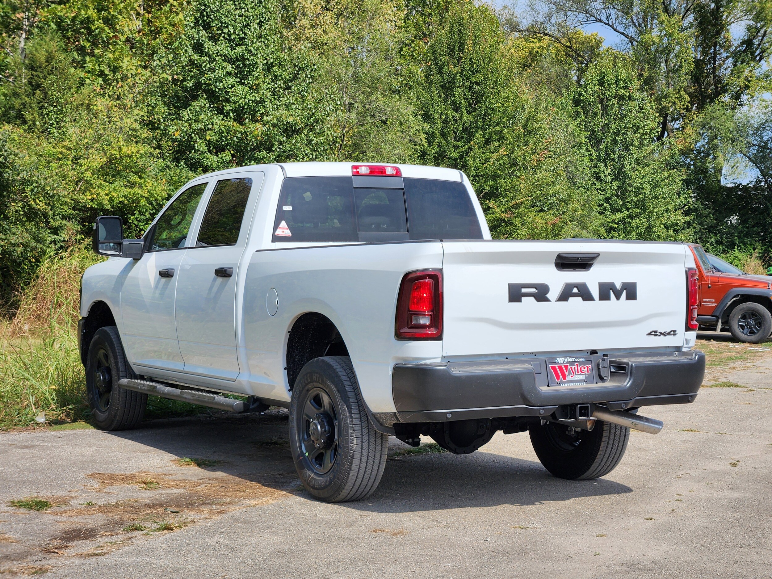 2026 Ram 3500 Tradesman photo 2