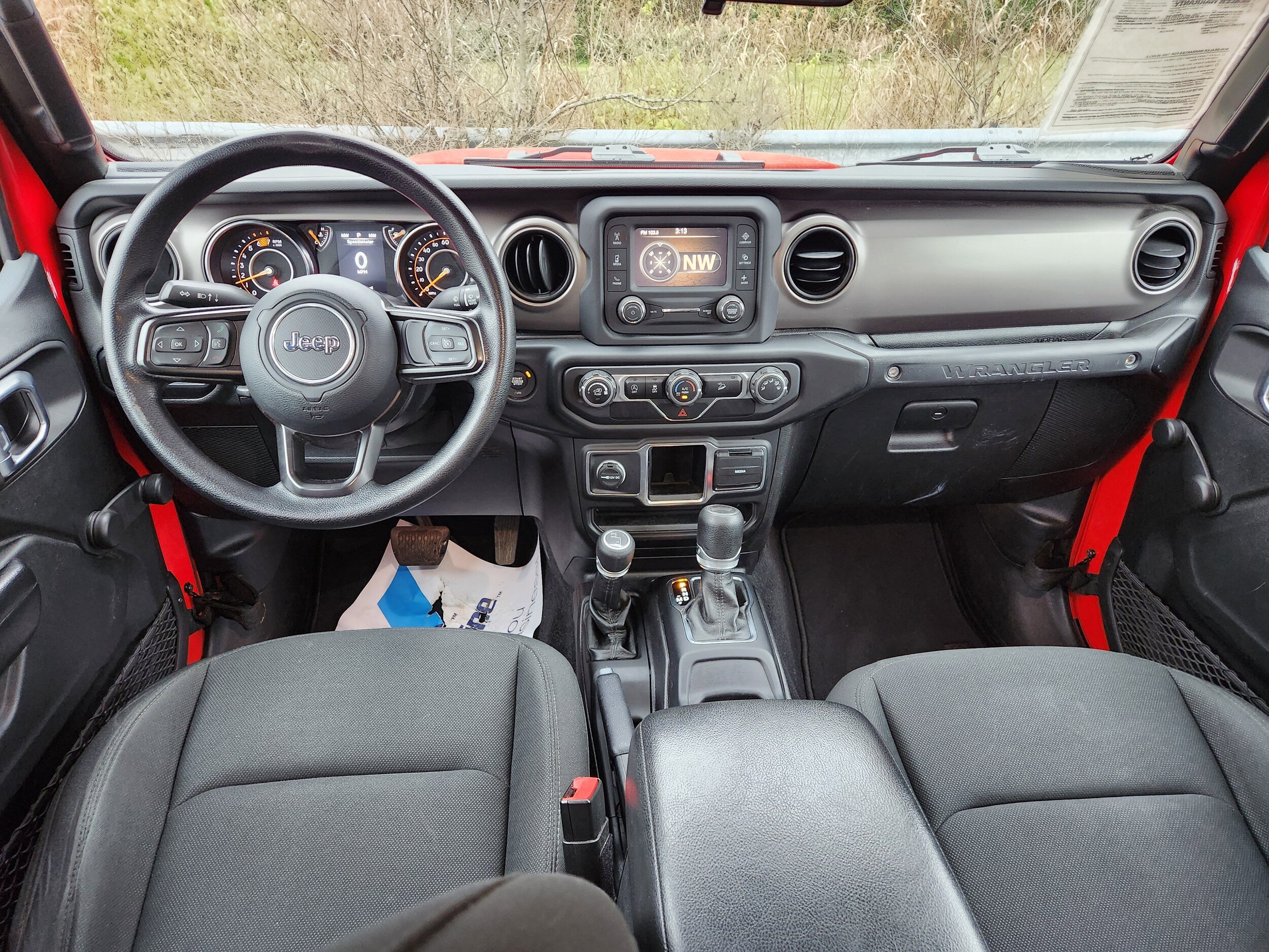 2020 Jeep Wrangler Unlimited Sport photo 3