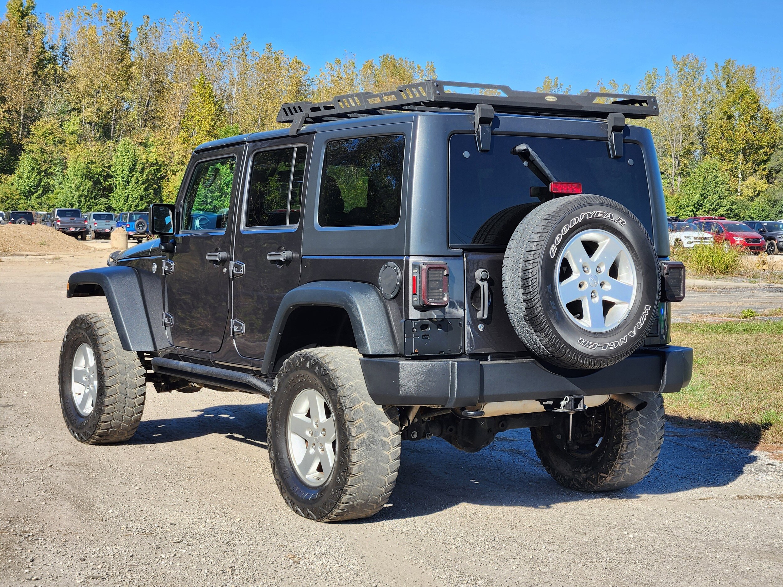 2017 Jeep Wrangler Unlimited Sport photo 2
