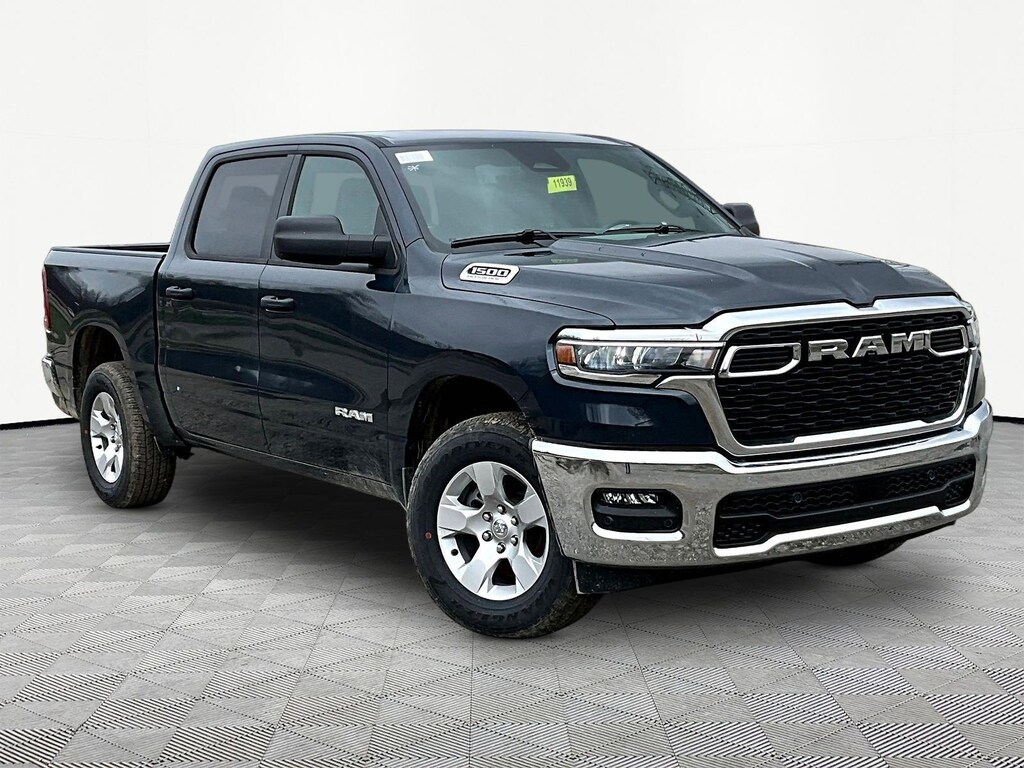 New 2026 Ram 1500 LONE STAR CREW CAB 4X4 5'7 BOX Pickup