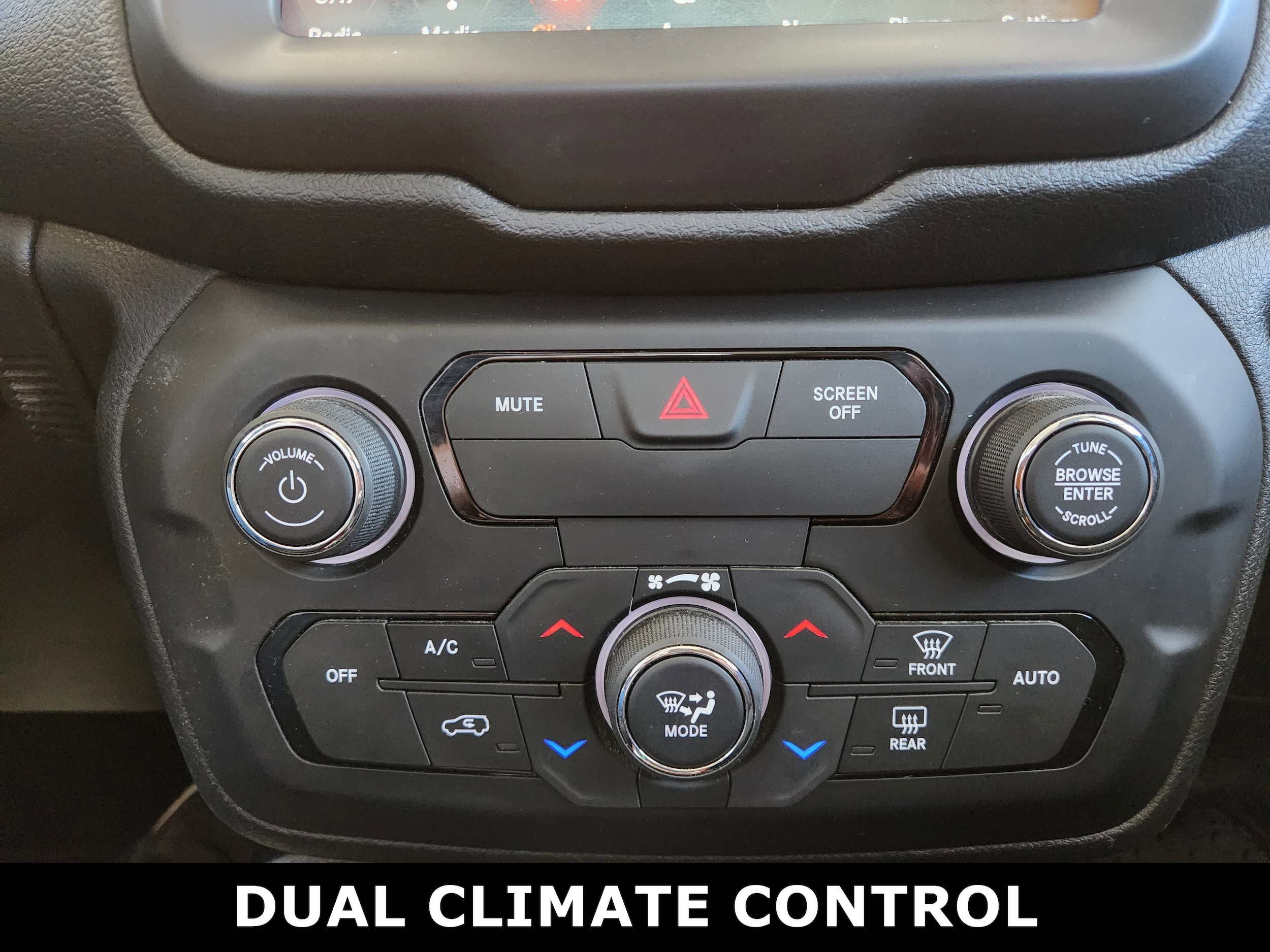 Used 2019 Jeep Renegade Trailhawk with VIN ZACNJBC11KPJ88282 for sale in Lawrenceburg, IN