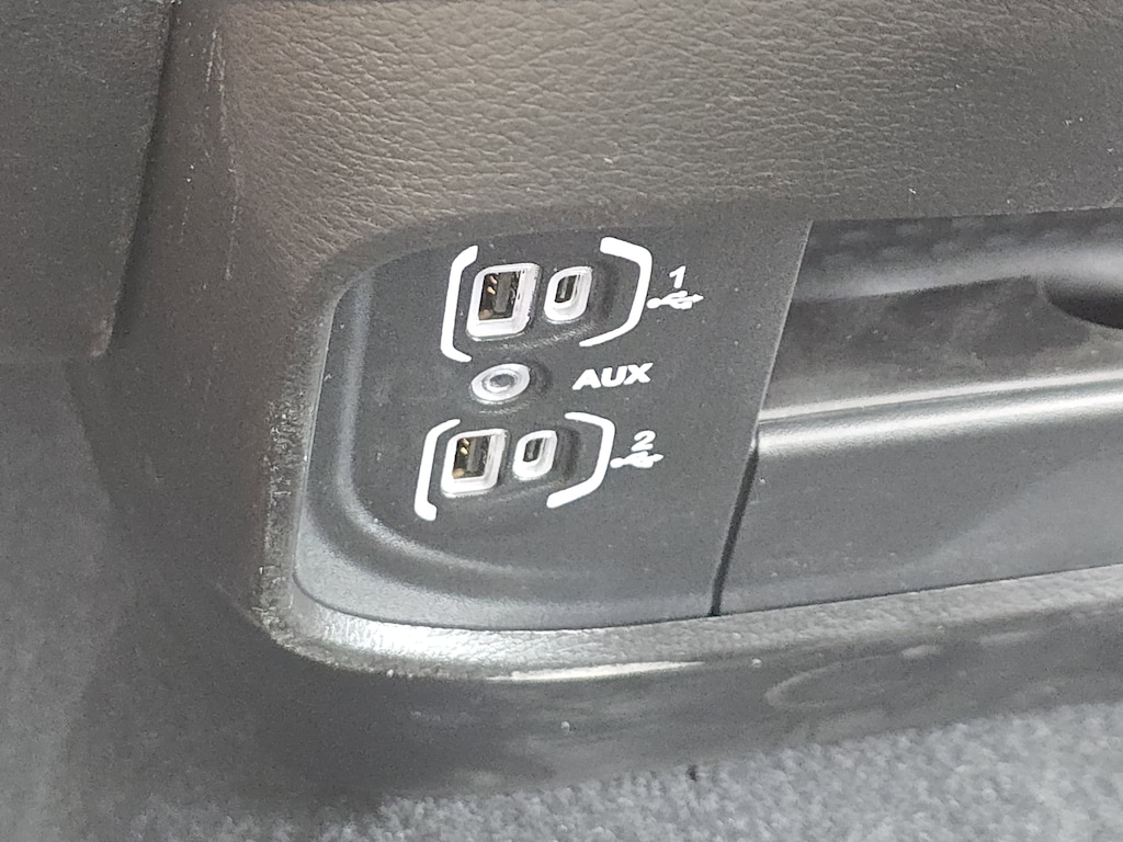 New 2025 Ram 2500 TRADESMAN REGULAR CAB 4X4 8' BOX Pickup