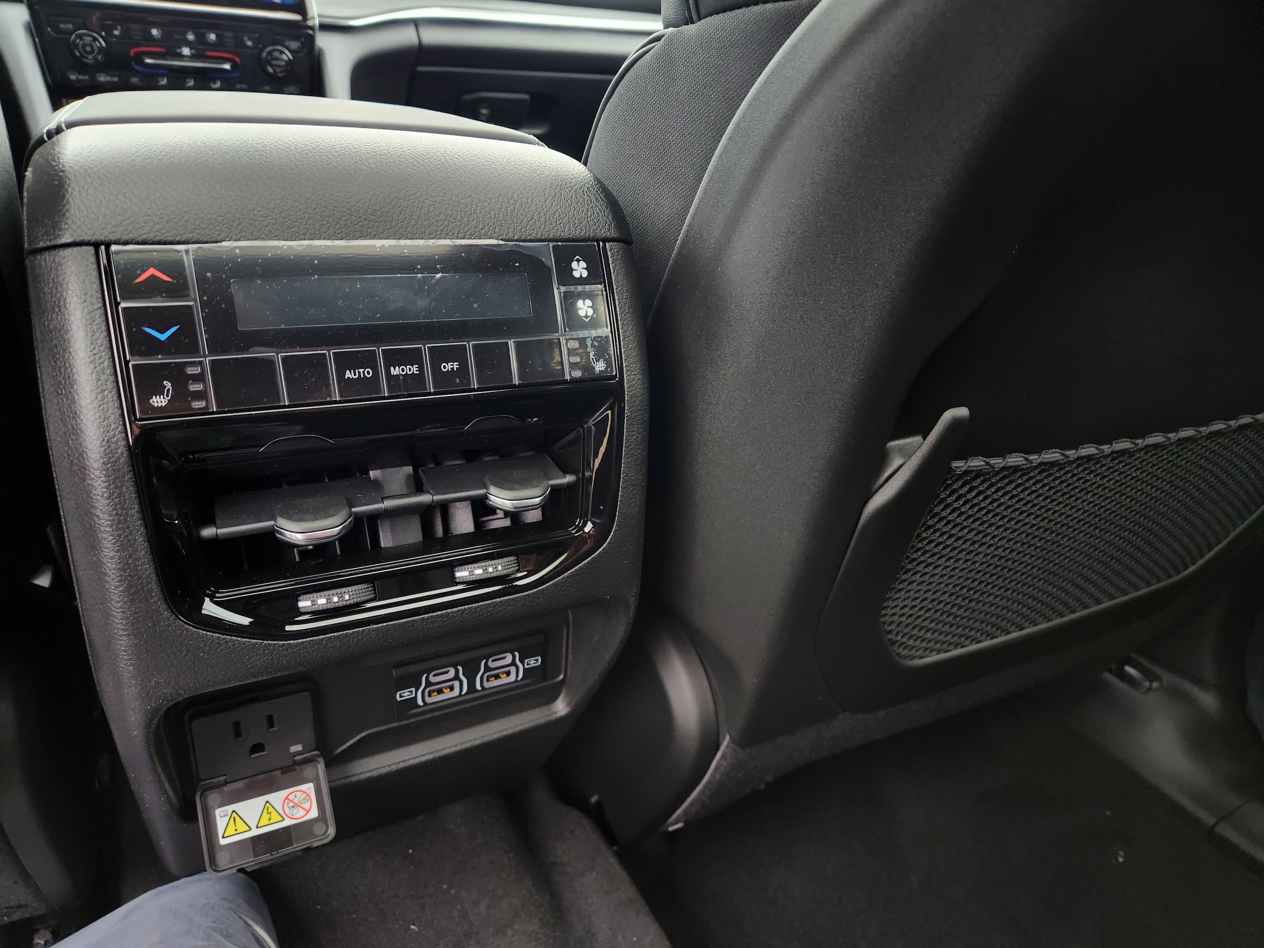 2025 Jeep Grand Cherokee L Overland - Photo 29