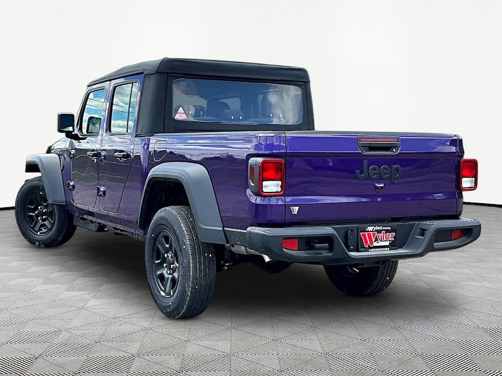 New 2026 Jeep Gladiator SPORT 4X4 Pickup