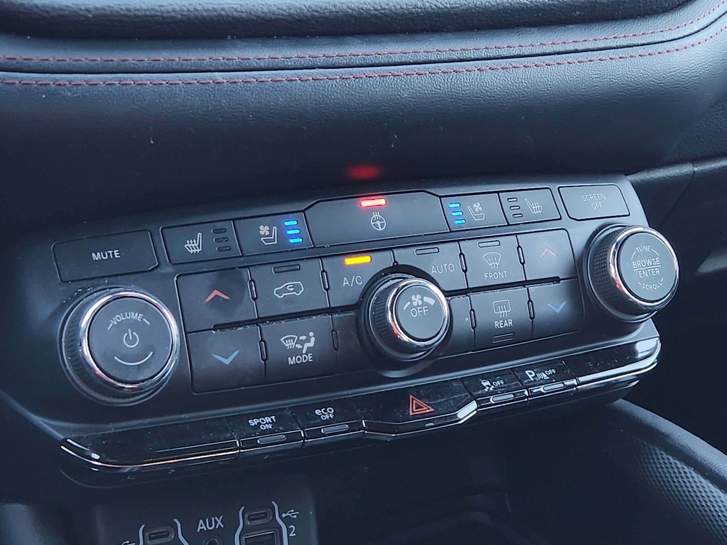 2021 Dodge Durango R/T photo 4