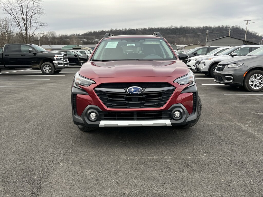 Used 2024 Subaru Outback Limited AWD SUV