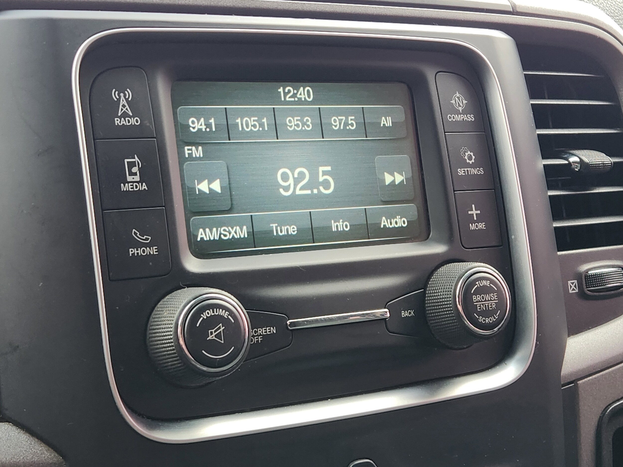 2015 Ram 2500 Power Wagon photo 4