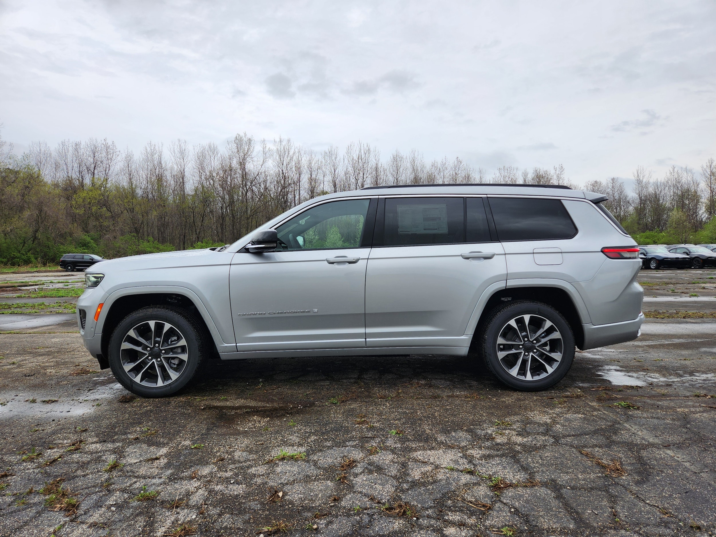 2025 Jeep Grand Cherokee L Overland - Photo 21