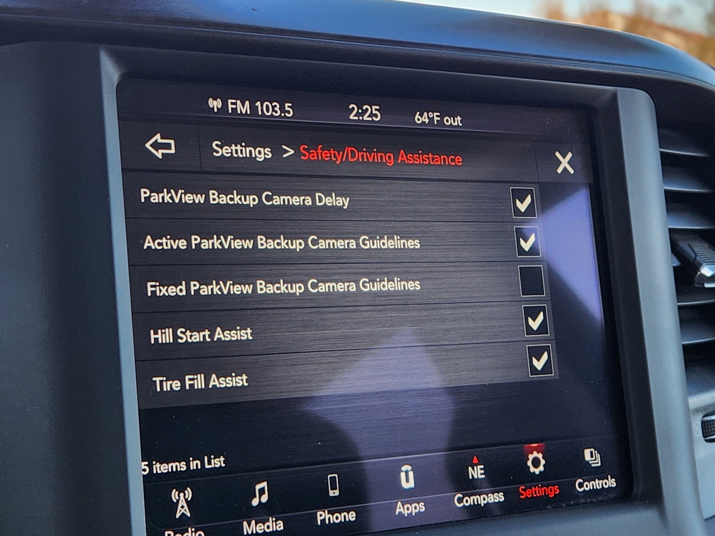 2020 Ram 1500 Big Horn photo 3