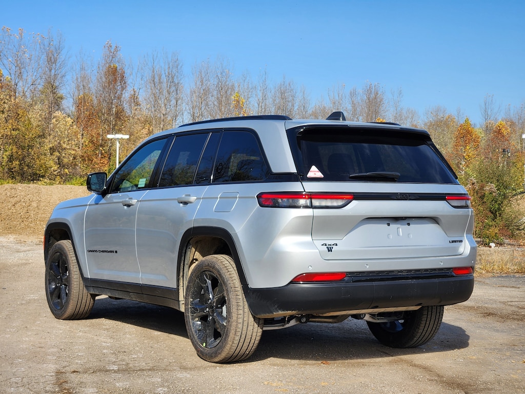 New 2025 Jeep Grand Cherokee LIMITED 4X4 Sport Utility