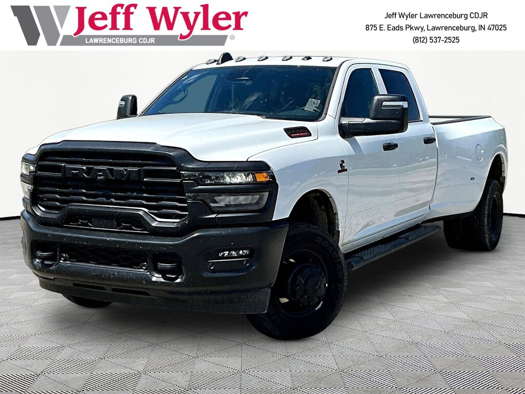 New 2026 Ram 3500 TRADESMAN CREW CAB 4X4 8' BOX Pickup