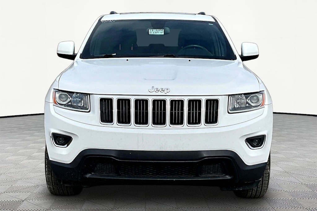 Used 2014 Jeep Grand Cherokee 4WD 4dr Laredo SUV