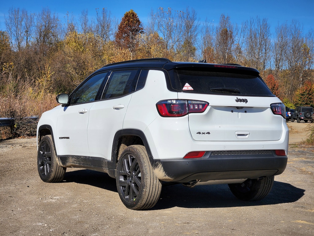 New 2026 Jeep Compass LIMITED ALTITUDE 4X4 Sport Utility