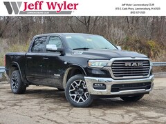 2026 Ram 1500 LARAMIE CREW CAB 4X4 5'7 BOX Pickup Lawrenceburg