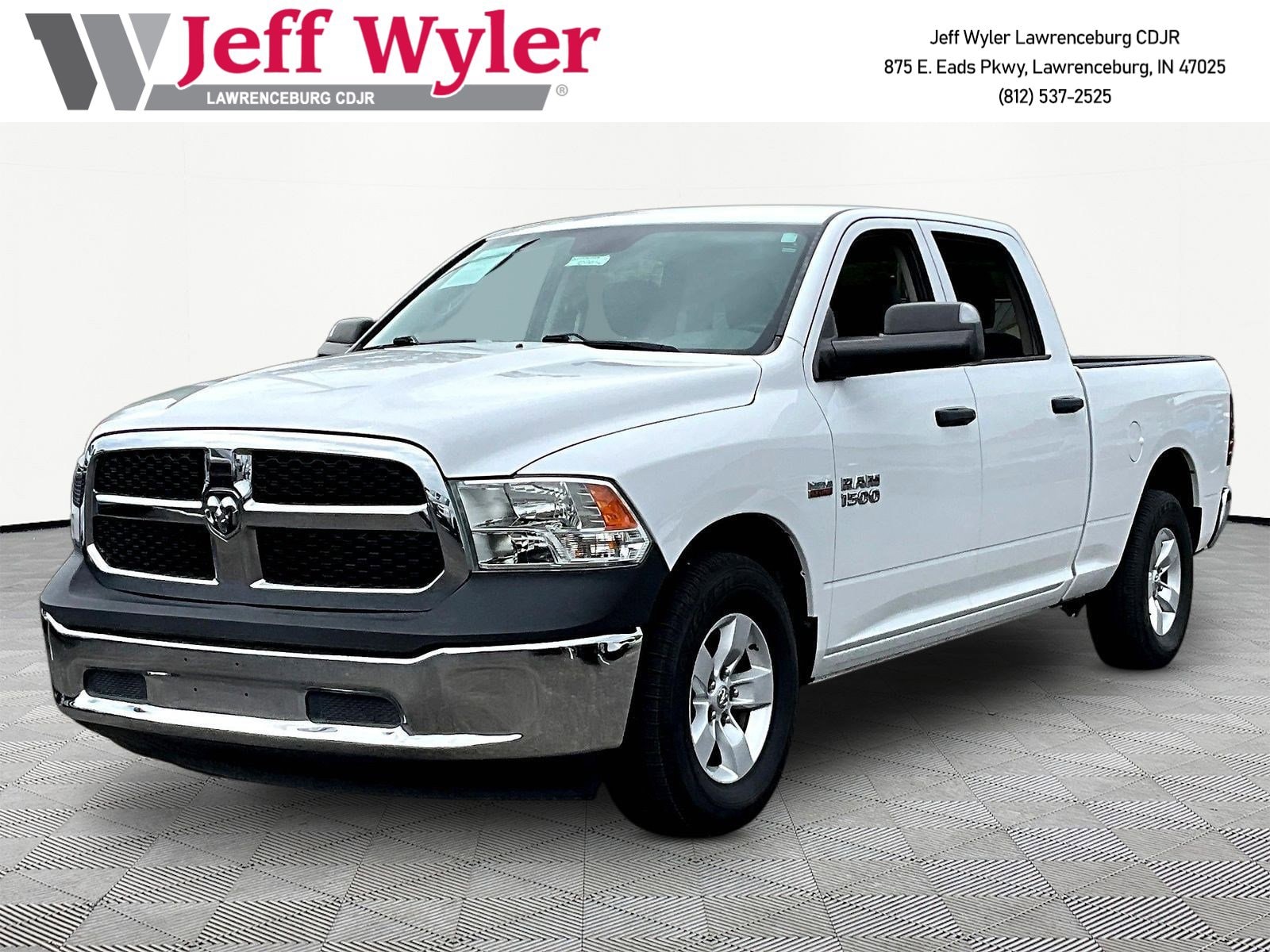 2017 RAM 1500 Tradesman Crew Cab 6'4's photo