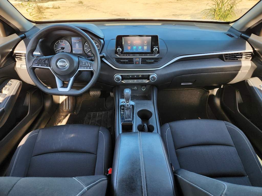 Used 2022 Nissan Altima 2.5 S Sedan Sedan