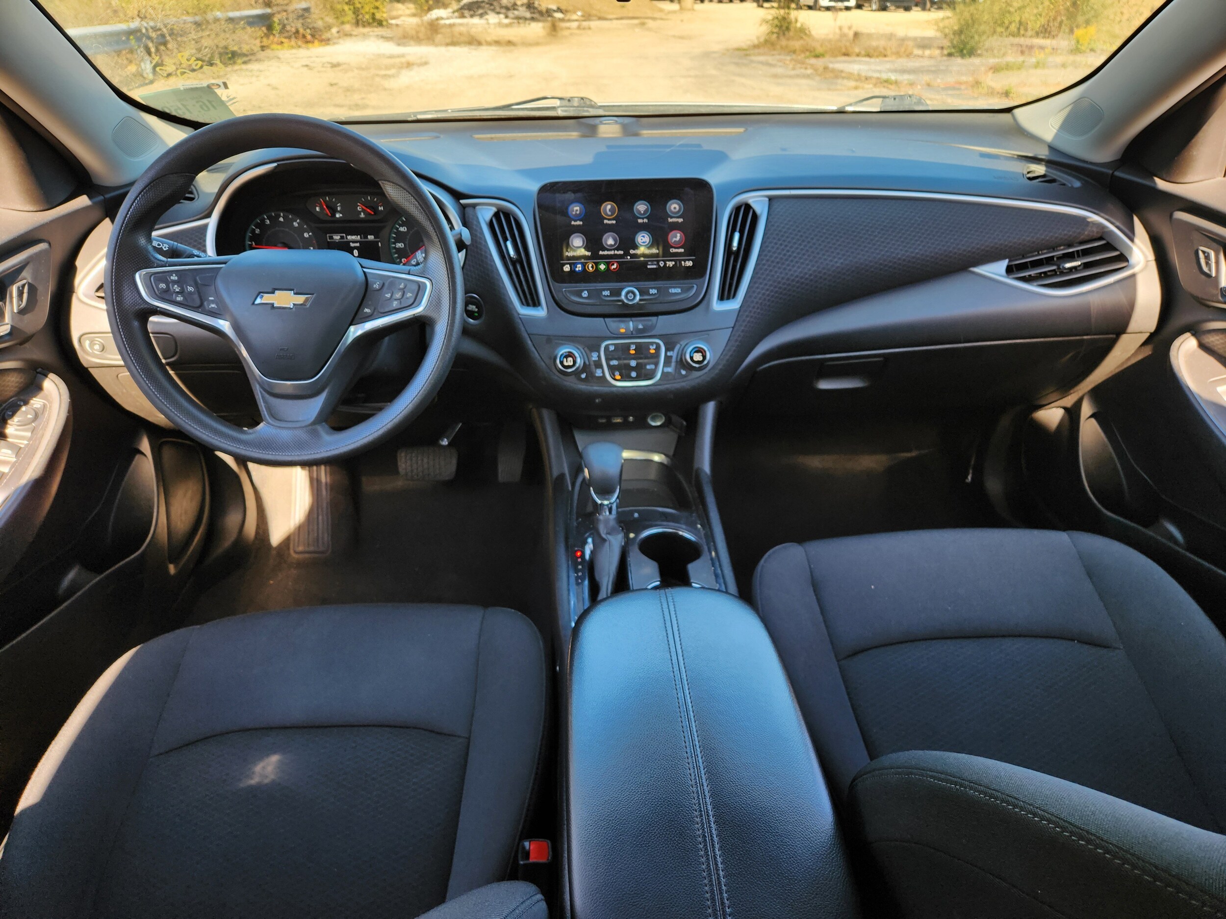 2023 Chevrolet Malibu 1LT photo 3