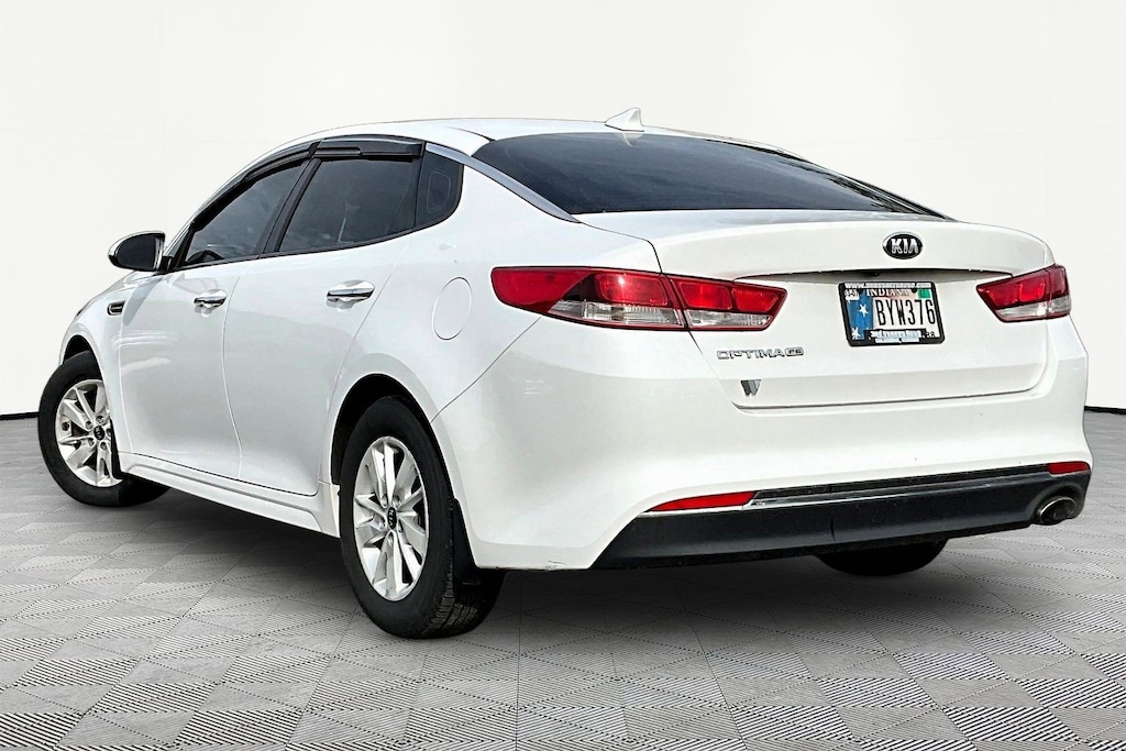Used 2016 Kia Optima 4dr Sdn LX Sedan