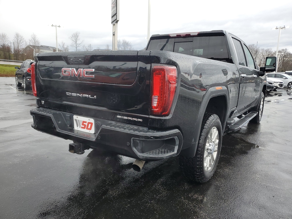 Used 2023 GMC Sierra 2500HD 4WD Crew Cab 159 Denali Truck Crew Cab