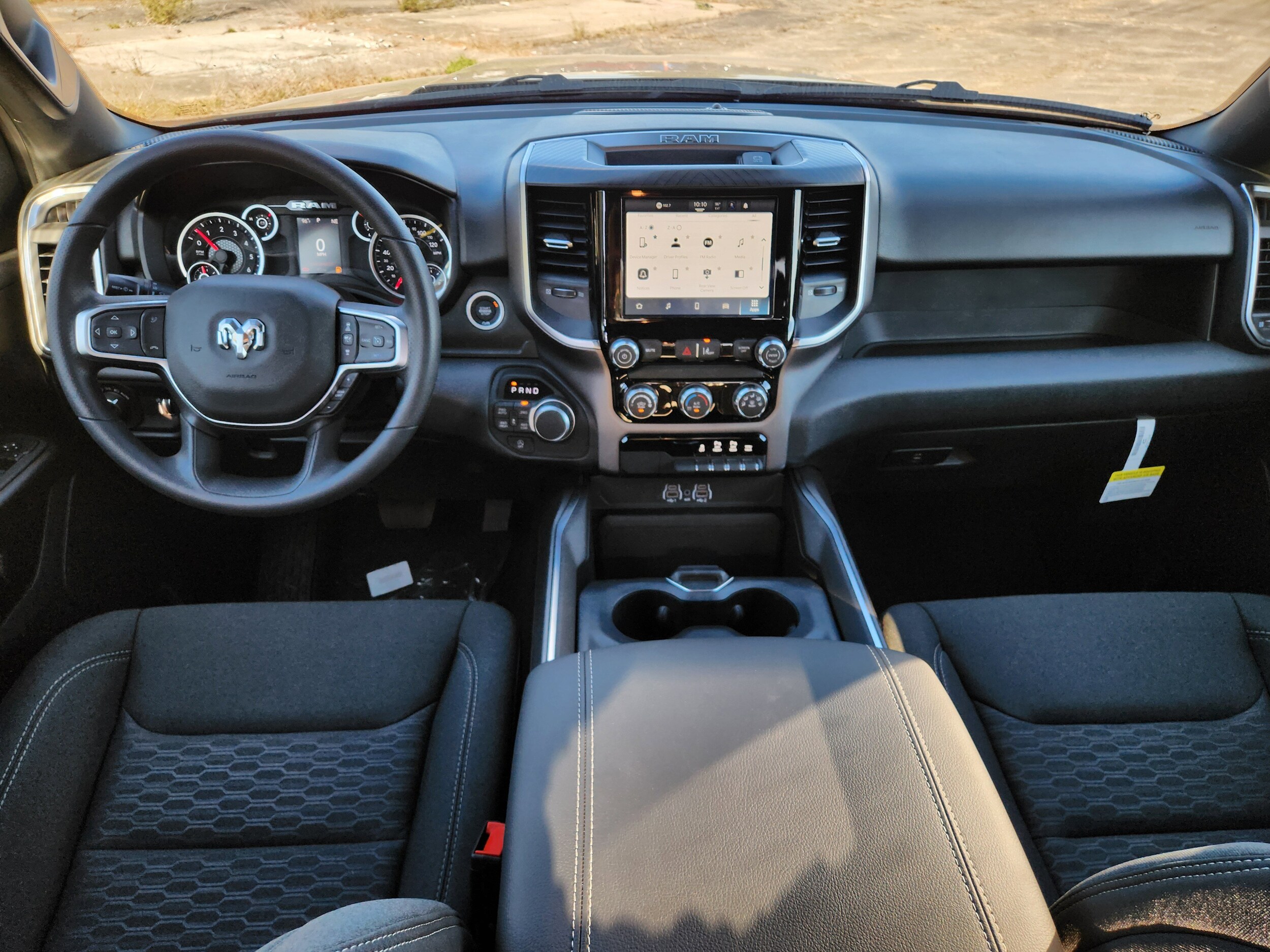 2025 Ram 1500 Big Horn photo 3