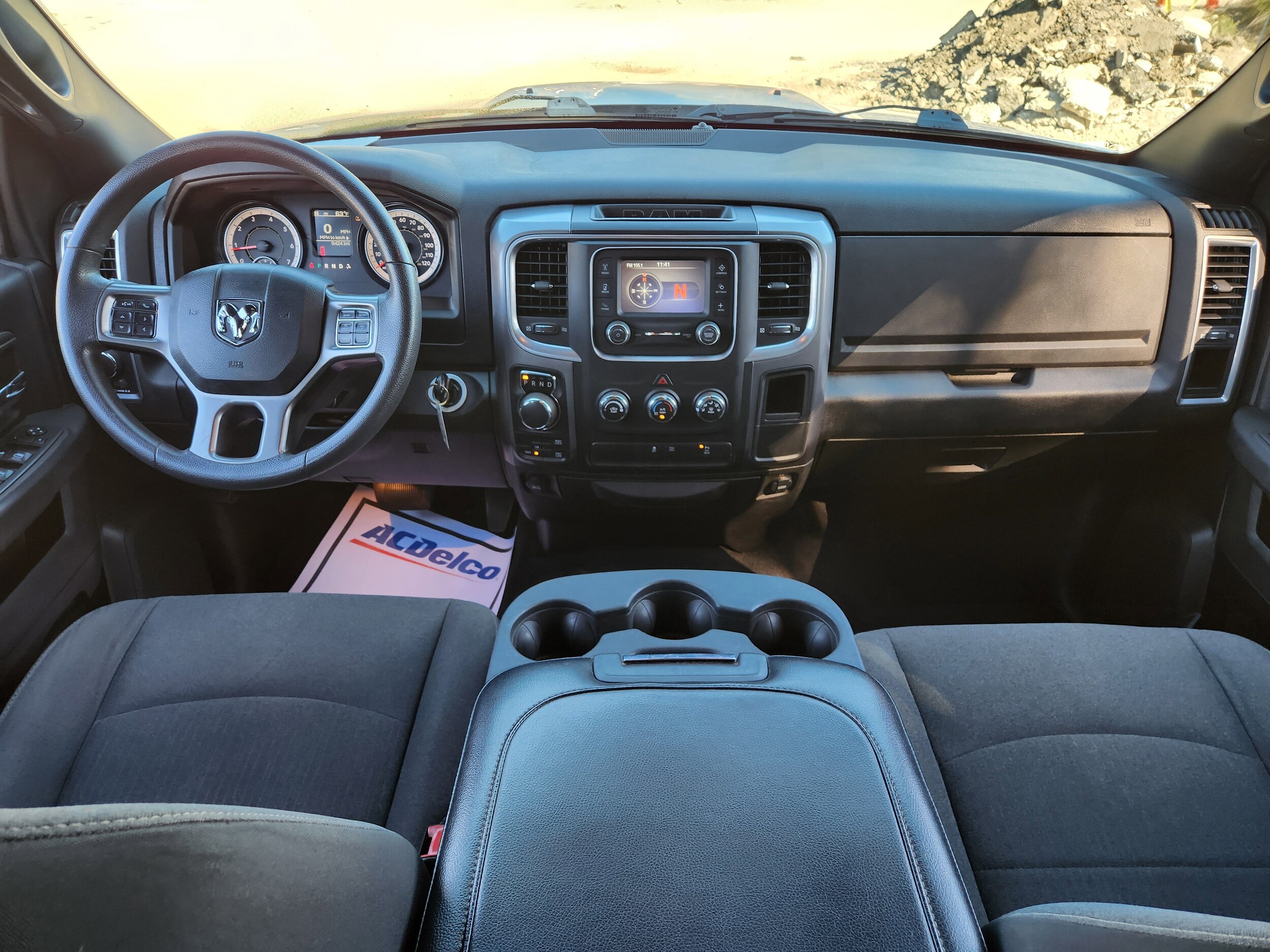 2021 Ram 1500 Classic Warlock photo 3