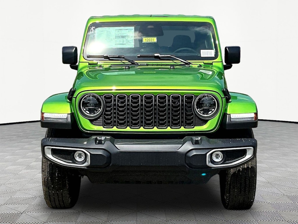New 2026 Jeep Gladiator SAHARA 4X4 Pickup