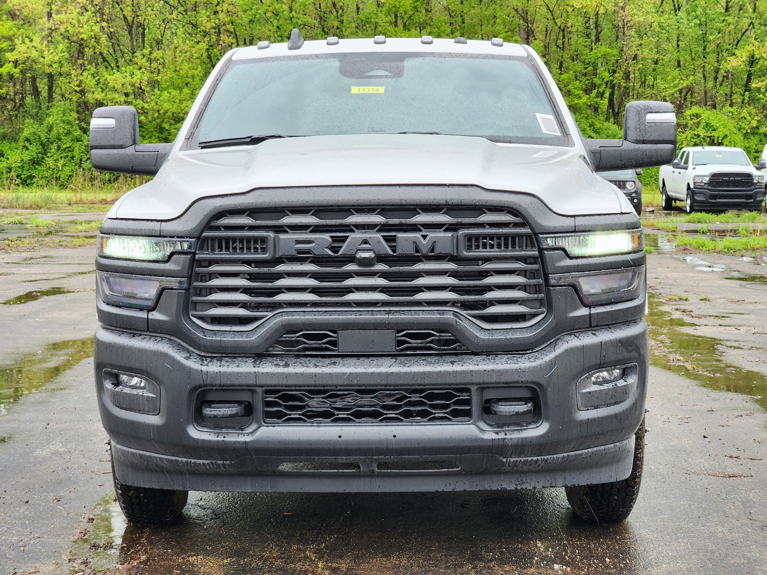 2025 RAM 3500 Chassis Tradesman - Photo 14