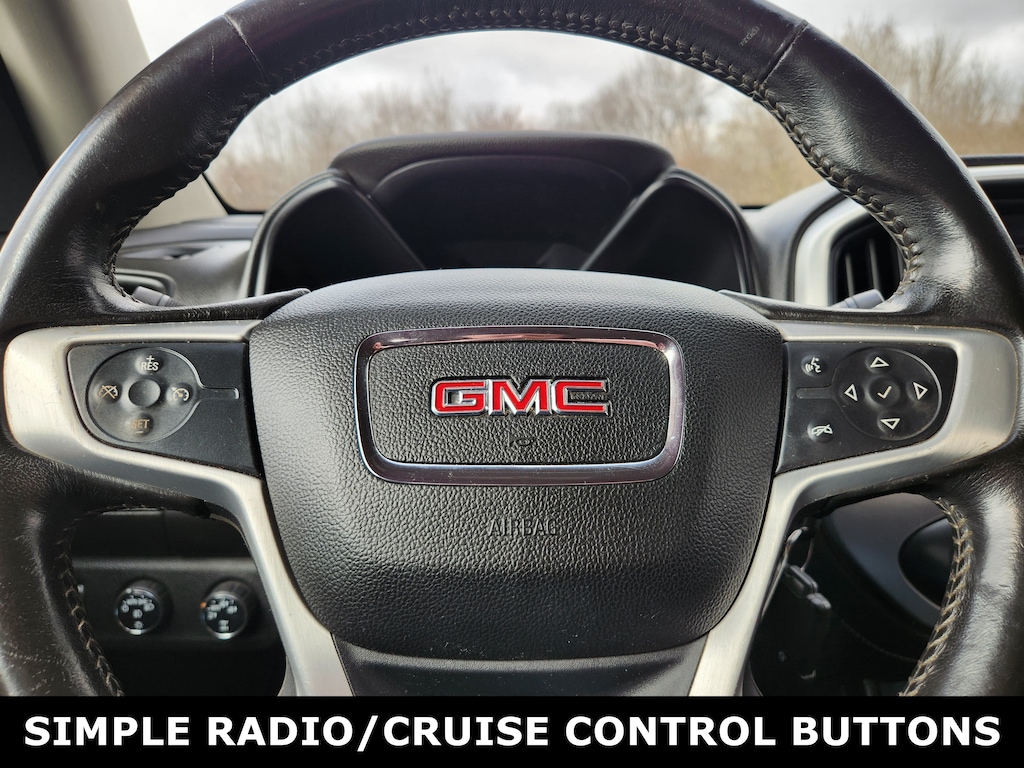 Used 2015 GMC Canyon 4WD Crew Cab 140.5 SLE Truck Crew Cab