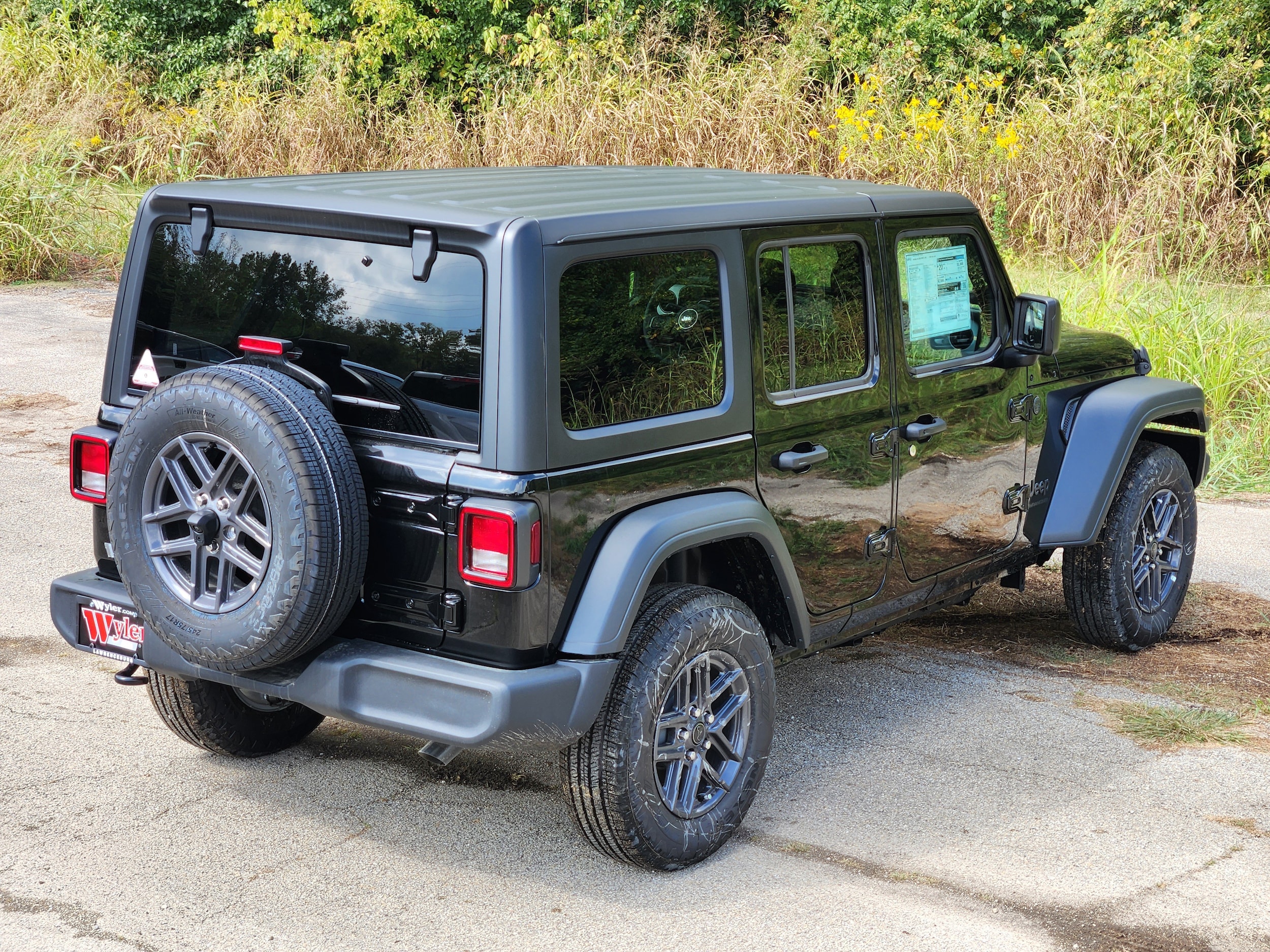2025 Jeep Wrangler 4-Door Sport S - Photo 15