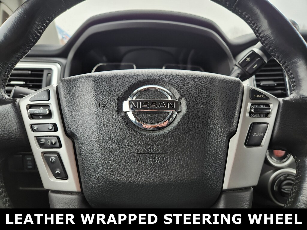 Used 2018 Nissan Titan 4x4 Crew Cab SV Truck Crew Cab