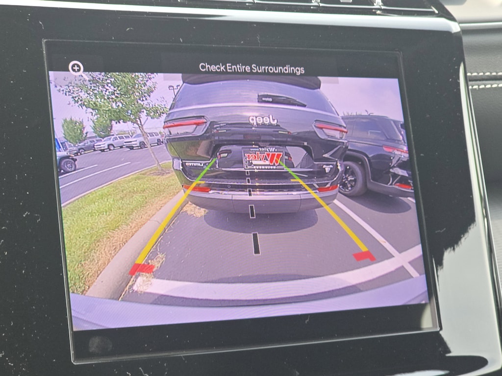 New 2025 Jeep Grand Cherokee L LAREDO X 4X4 Sport Utility