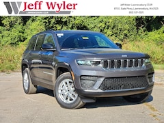 New 2025 Jeep Grand Cherokee LAREDO X 4X4 Sport Utility Ft Thomas