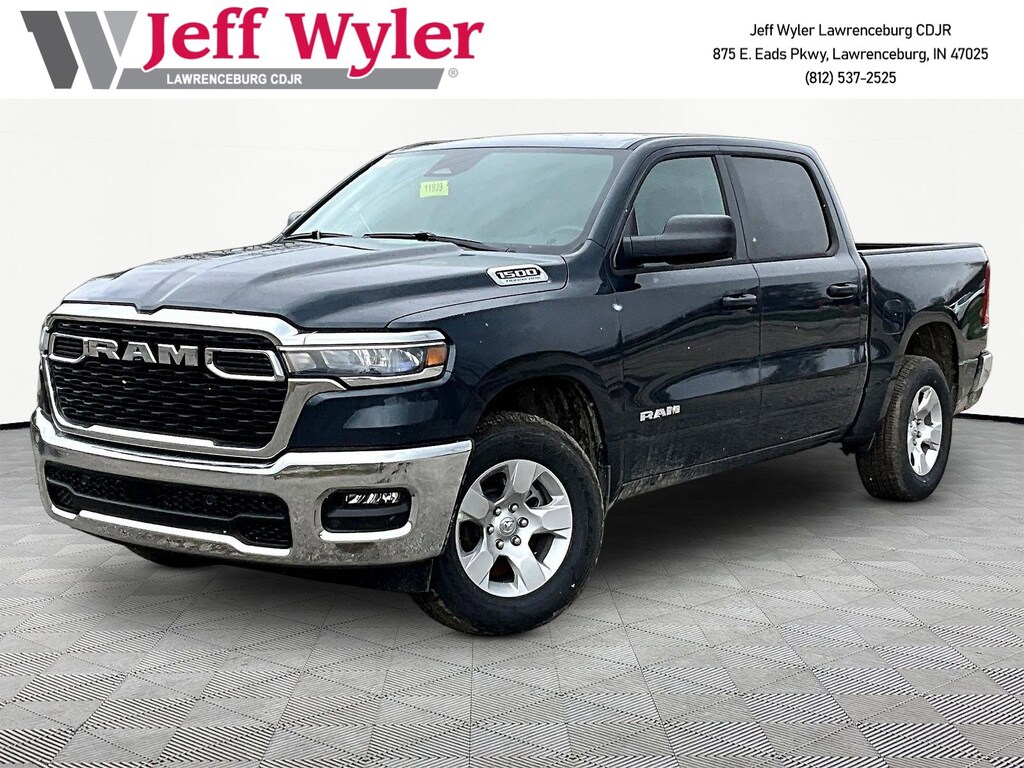 New 2026 Ram 1500 LONE STAR CREW CAB 4X4 5'7 BOX Pickup