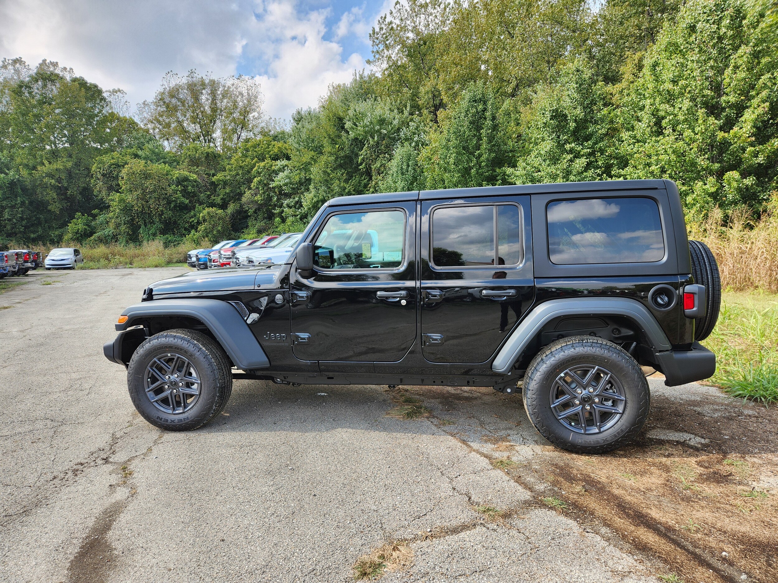 2025 Jeep Wrangler 4-Door Sport S - Photo 18