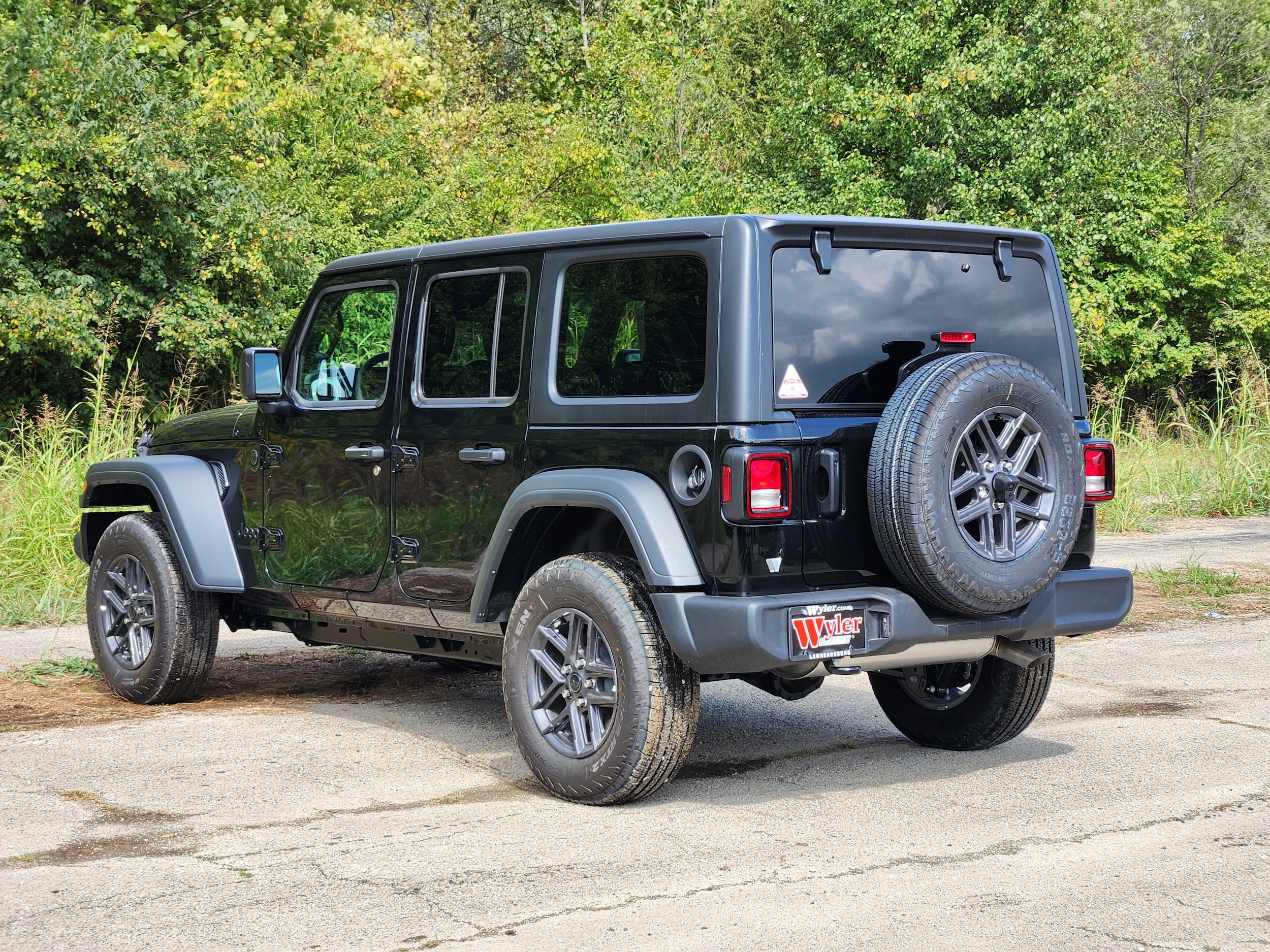 2025 Jeep Wrangler 4-Door Sport S - Photo 3