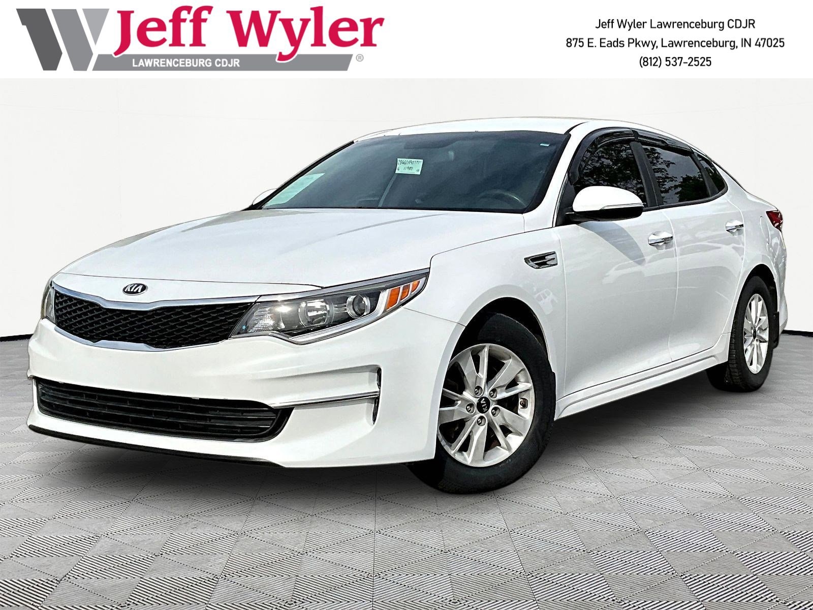 2016 Kia Optima LX AT's photo