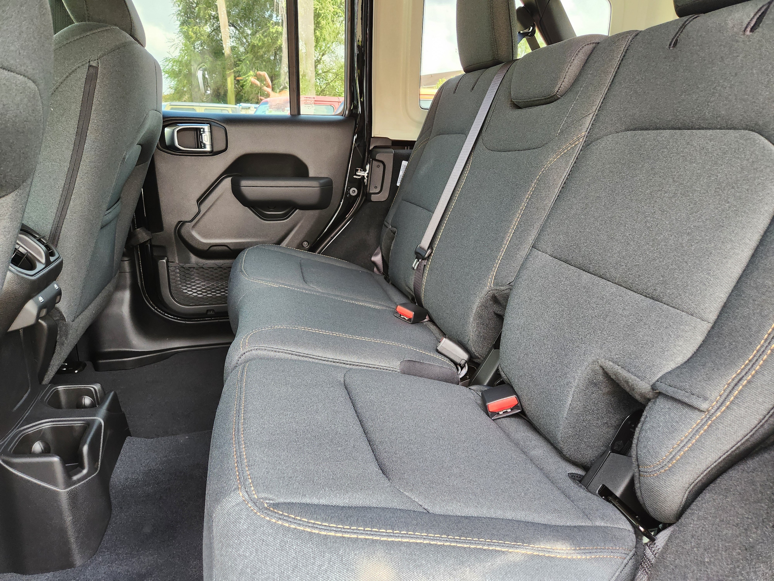 2025 Jeep Wrangler 4-Door Sport S - Photo 11
