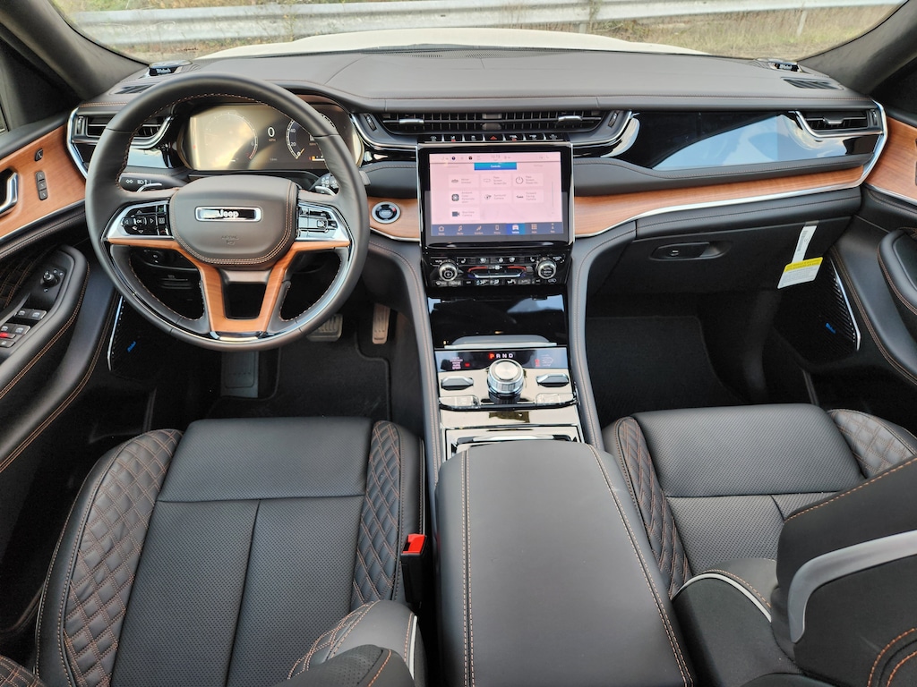 New 2025 Jeep Grand Cherokee SUMMIT RESERVE 4X4 Sport Utility