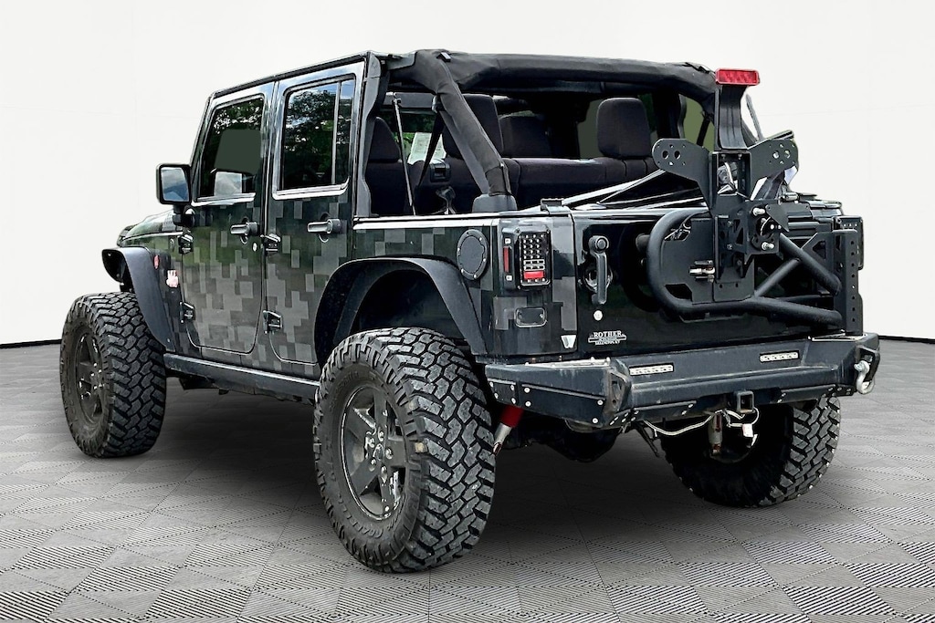 Used 2013 Jeep Wrangler Unlimited 4WD 4dr Sport SUV